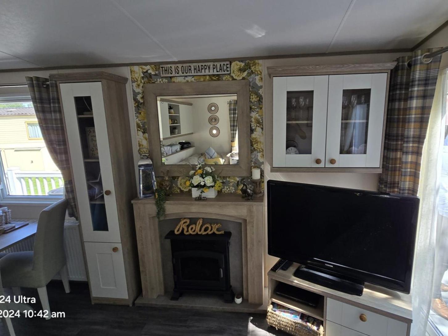 Luxury Lakeside Caravan With Hottub And Private Fishing Peg, Tattershall Lakes מראה חיצוני תמונה