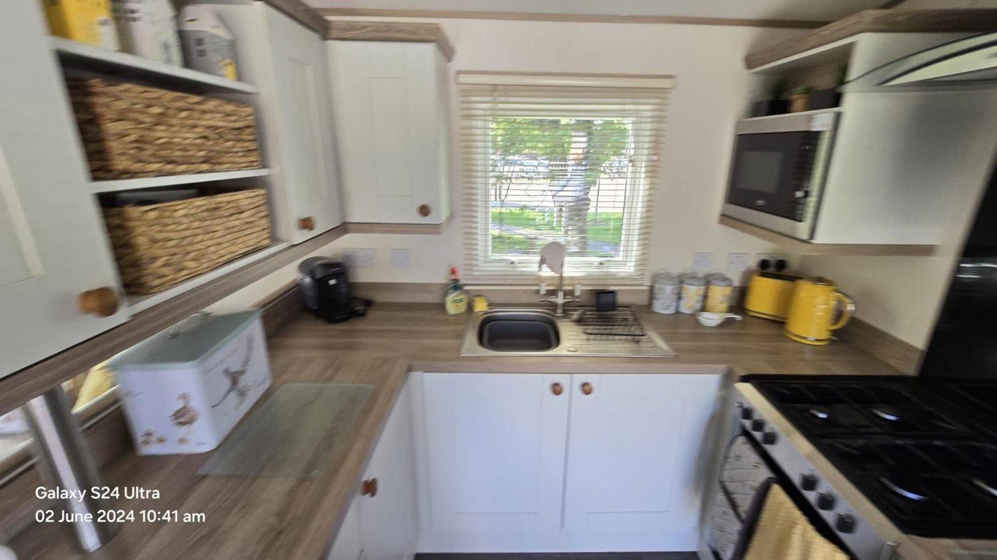 Luxury Lakeside Caravan With Hottub And Private Fishing Peg, Tattershall Lakes מראה חיצוני תמונה