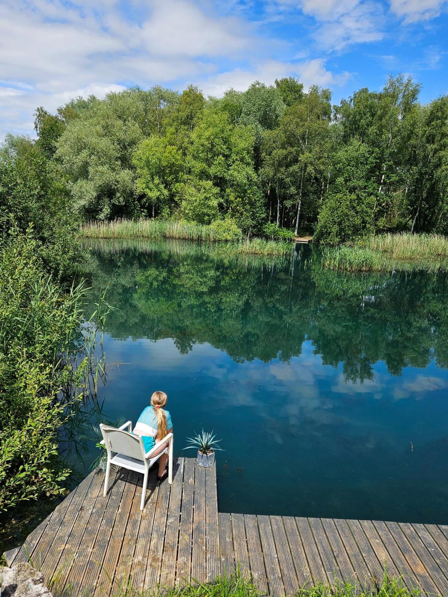 Luxury Lakeside Caravan With Hottub And Private Fishing Peg, Tattershall Lakes מראה חיצוני תמונה